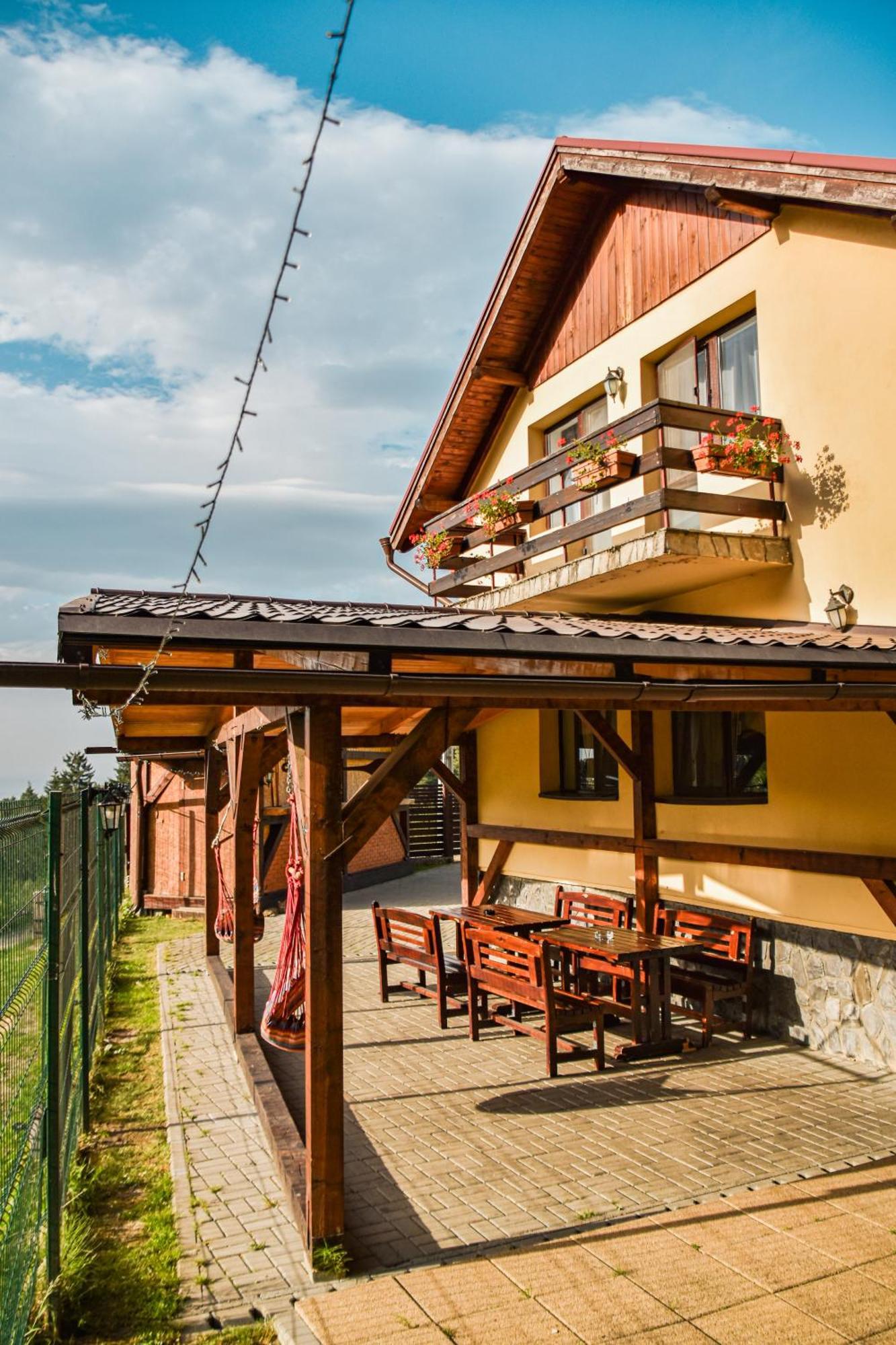 Casa Georgea Vila Săcele Exterior foto